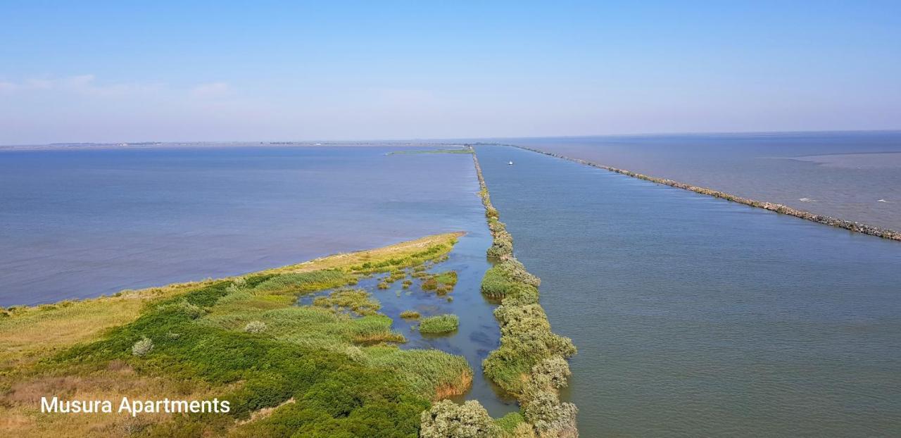 Musura Bay Apartments Sulina Bagian luar foto