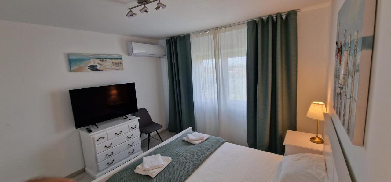 Musura Bay Apartments Sulina Bagian luar foto